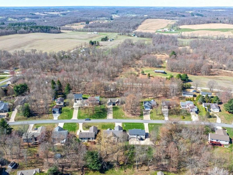 898 Country Club Drive, Howard, OH 43028 Photo 54