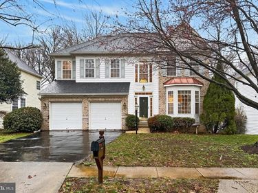 21321 SMALL BRANCH PLACE , BROADLANDS, VA 20148