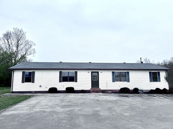 423 Smartt Station Rd , Morrison, TN 37357