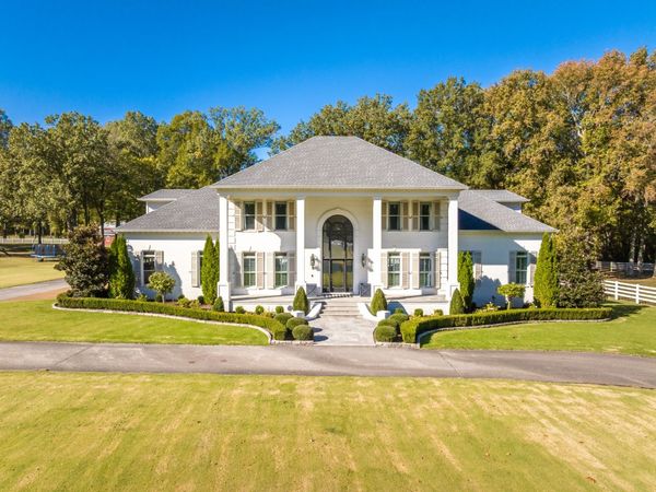 135 Windy City Rd , Jackson, TN 38305