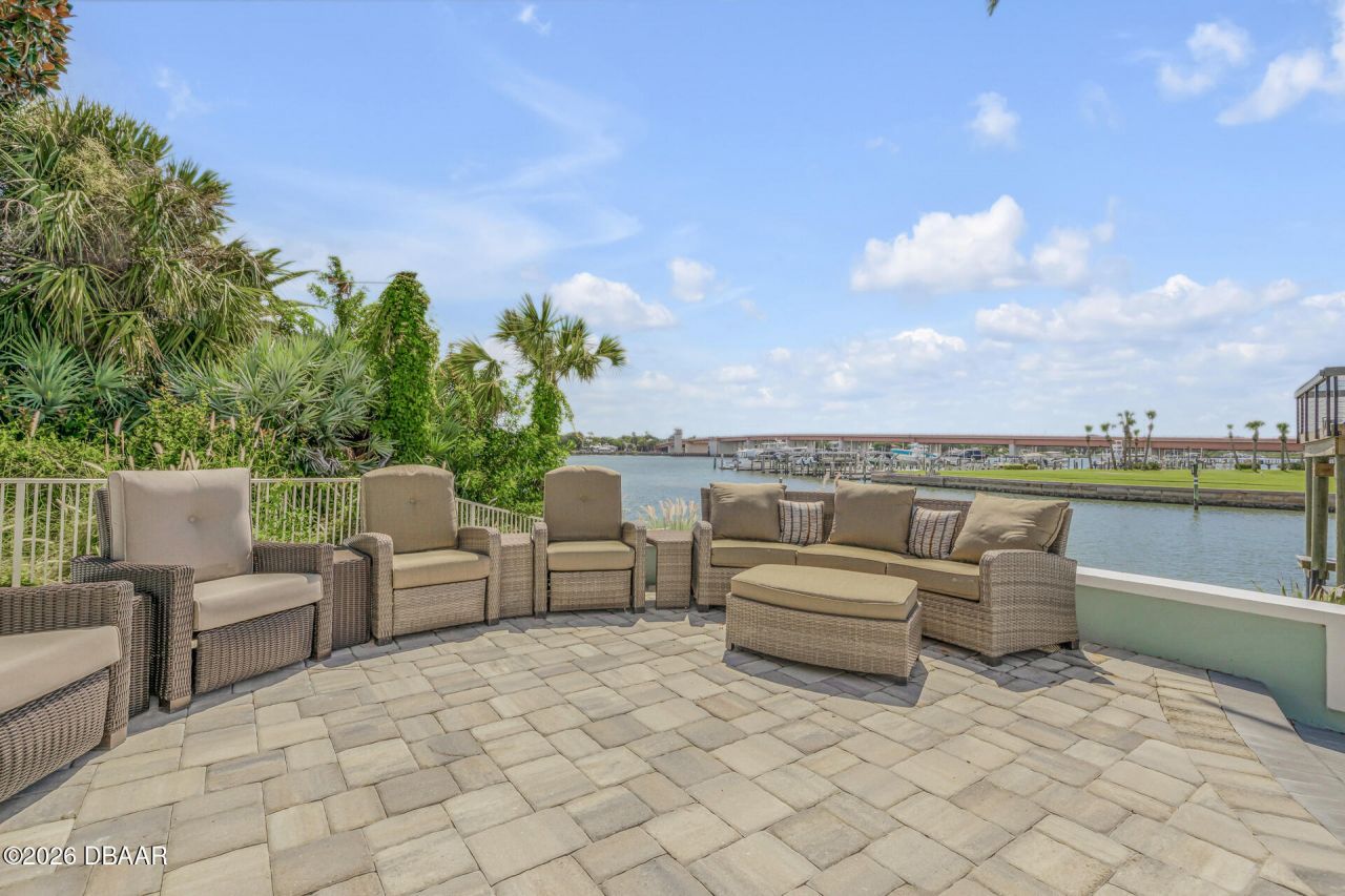 444 Quay Assisi Court, New Smyrna Beach, FL 32169 Photo