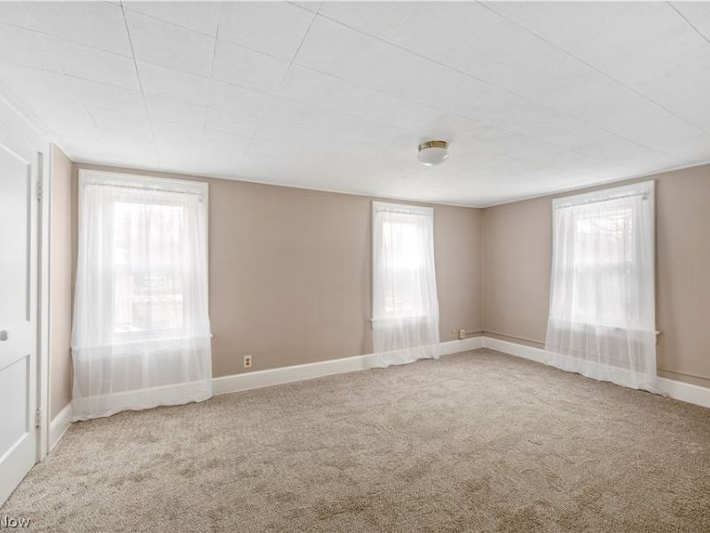 514 Tompkins Avenue , Akron, OH 44305 Photo 13