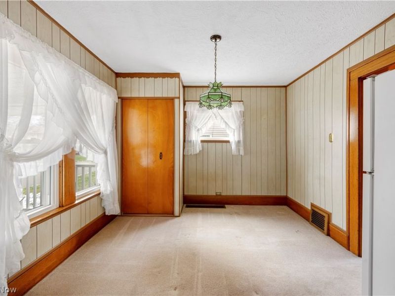 514 Tompkins Avenue , Akron, OH 44305 Photo 9