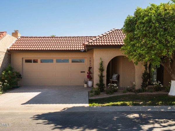 7837 E CRESTWOOD Way, Scottsdale, AZ 85250