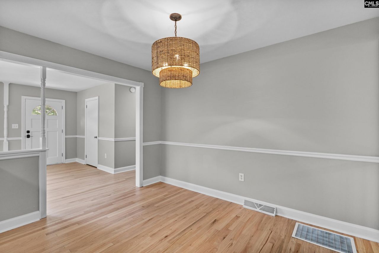 1531 Woodcrest Avenue  Photo 12