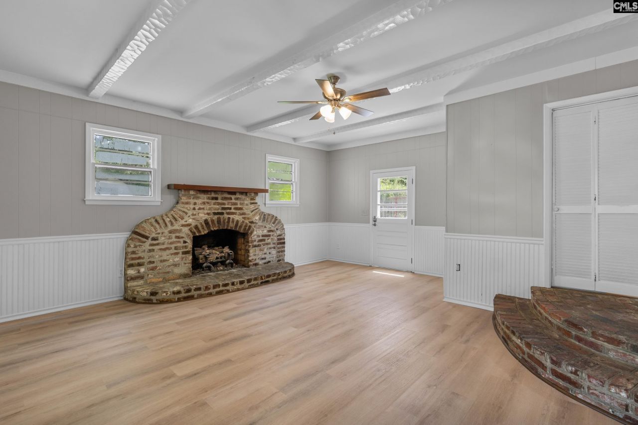 1531 Woodcrest Avenue Photo 13