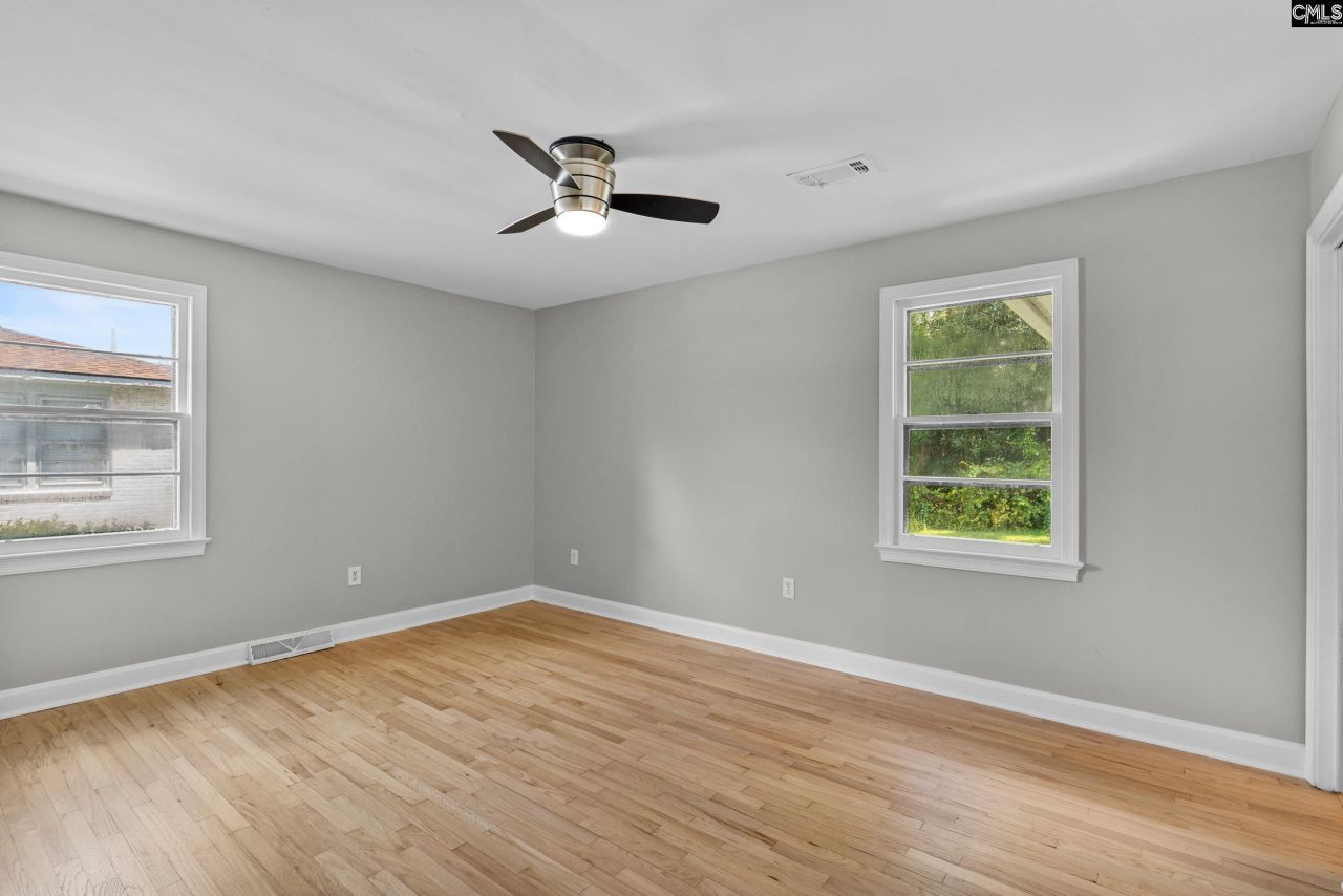 1531 Woodcrest Avenue  Photo 17