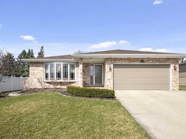 6948 Coachwood Trail , Tinley Park, IL 60477