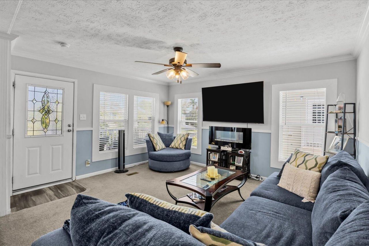 82 Sandhill Boulevard, Fort Pierce, FL 34982 Photo