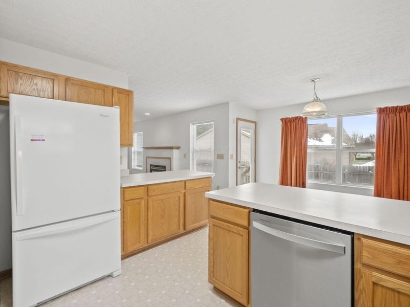 100 Indian Creek Court, Pataskala, OH 43062 Photo 8