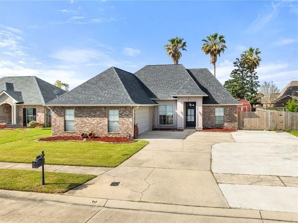 114 GLORIA Court, Montz, LA 70068