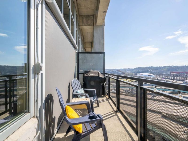 353 W Fourth Street, Unit 602, Cincinnati, OH 45202 Photo 18