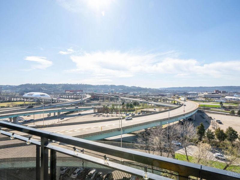 353 W Fourth Street, Unit 602, Cincinnati, OH 45202 Photo 19