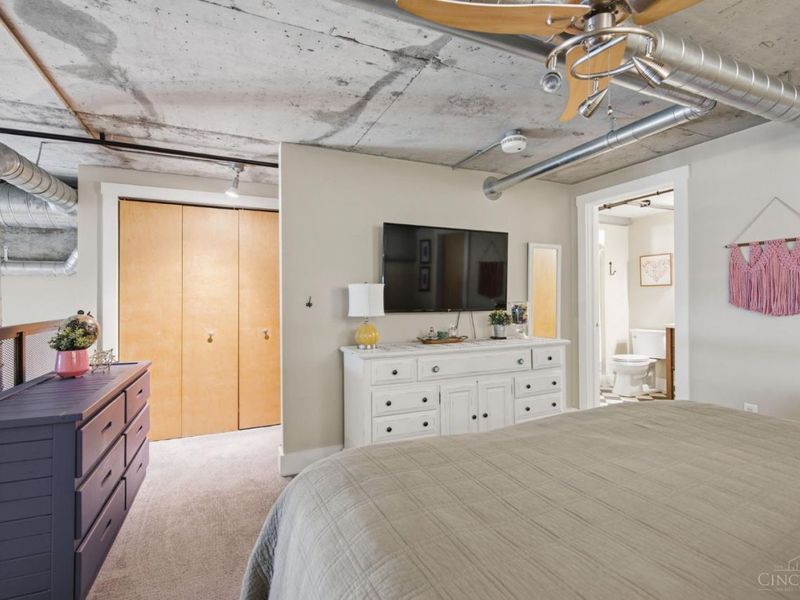 353 W Fourth Street, Unit 602, Cincinnati, OH 45202 Photo 27