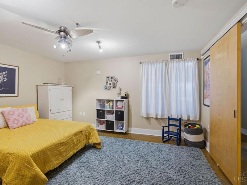 353 W Fourth Street, Unit 602, Cincinnati, OH 45202 Photo 33