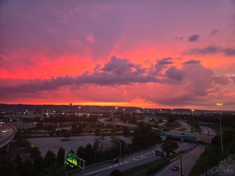 353 W Fourth Street, Unit 602, Cincinnati, OH 45202 Photo 44