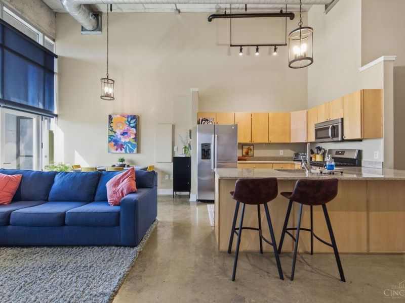 353 W Fourth Street, Unit 602, Cincinnati, OH 45202 Photo 6