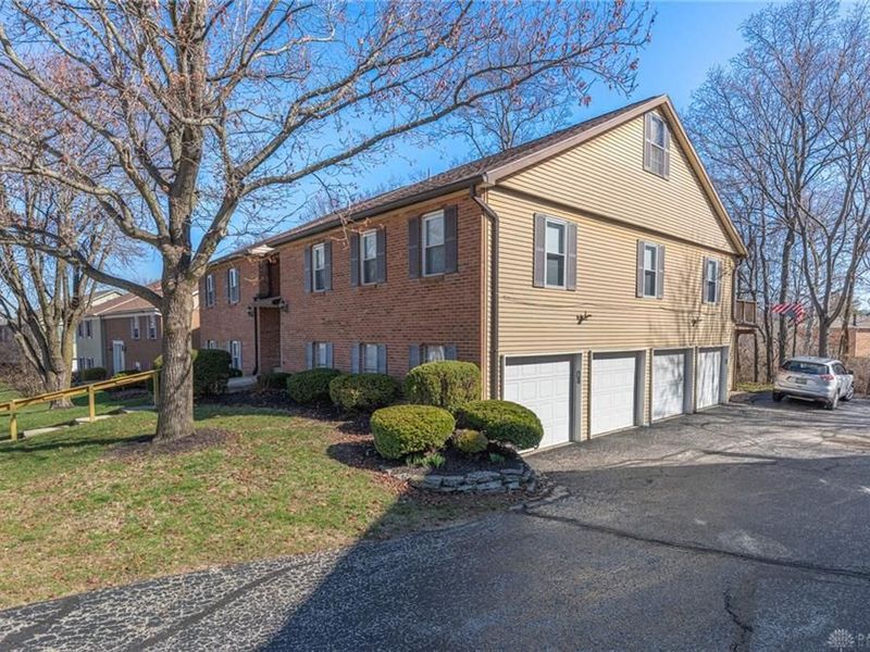 1330 Black Forest Drive, Unit B, West Carrollton, OH 45449 Photo 24