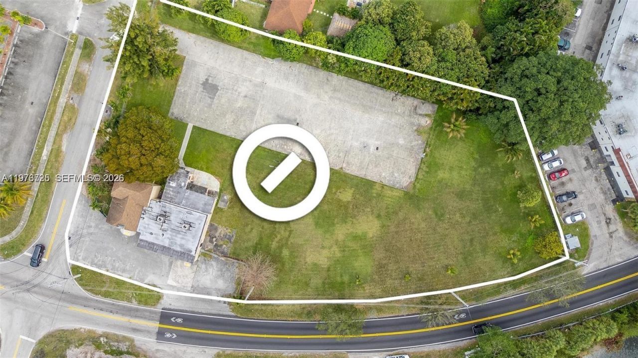15343 NW 2nd Ave, Miami, FL 33169 Photo