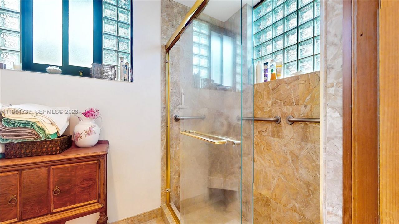 10260 SW 128th St , Miami, FL 33176 Photo