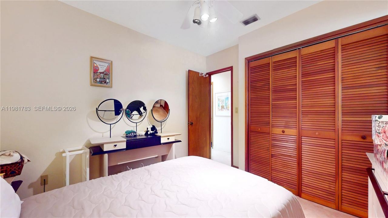 10260 SW 128th St , Miami, FL 33176 Photo