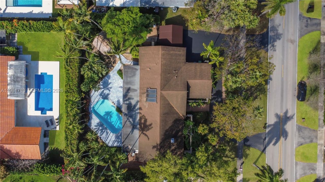 10260 SW 128th St , Miami, FL 33176 Photo