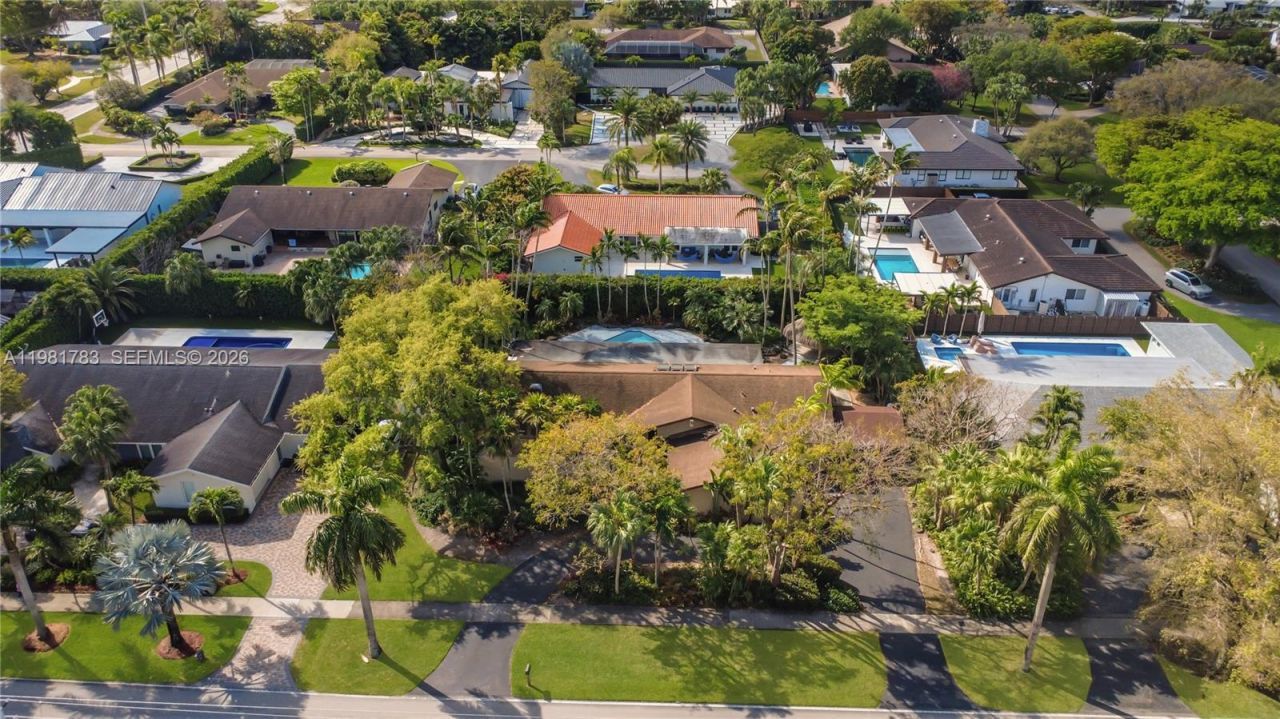 10260 SW 128th St , Miami, FL 33176 Photo