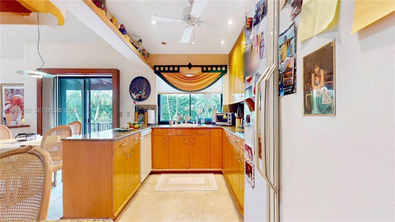 10260 SW 128th St , Miami, FL 33176 Photo