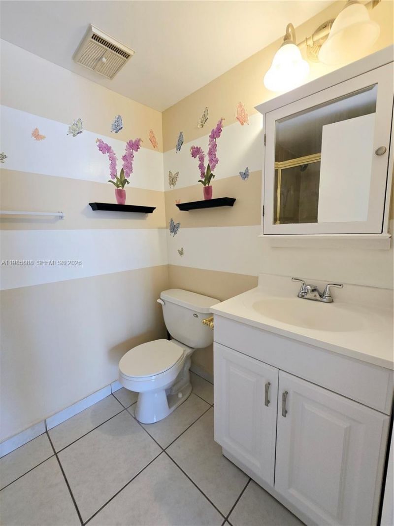 365 NW 85th Ct , Unit 1208, Miami, FL 33126 Photo