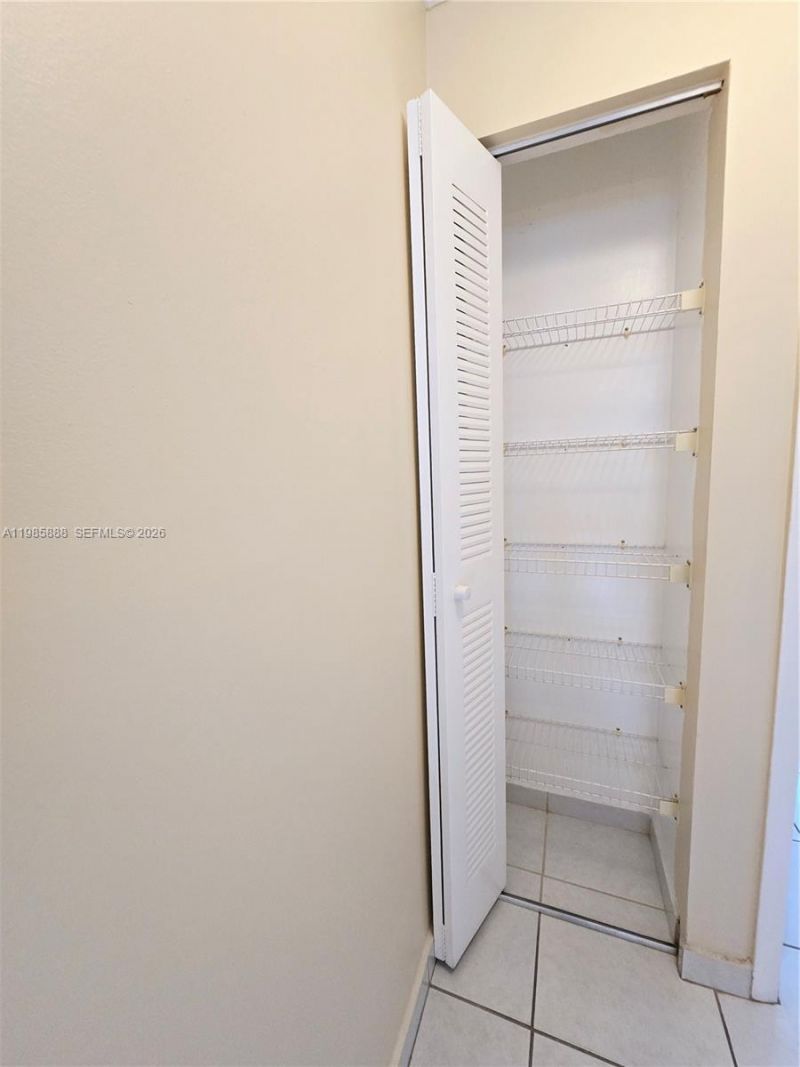 365 NW 85th Ct , Unit 1208, Miami, FL 33126 Photo