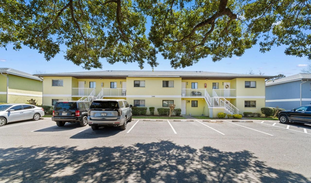 1301 Pridgen Rd. Photo 1