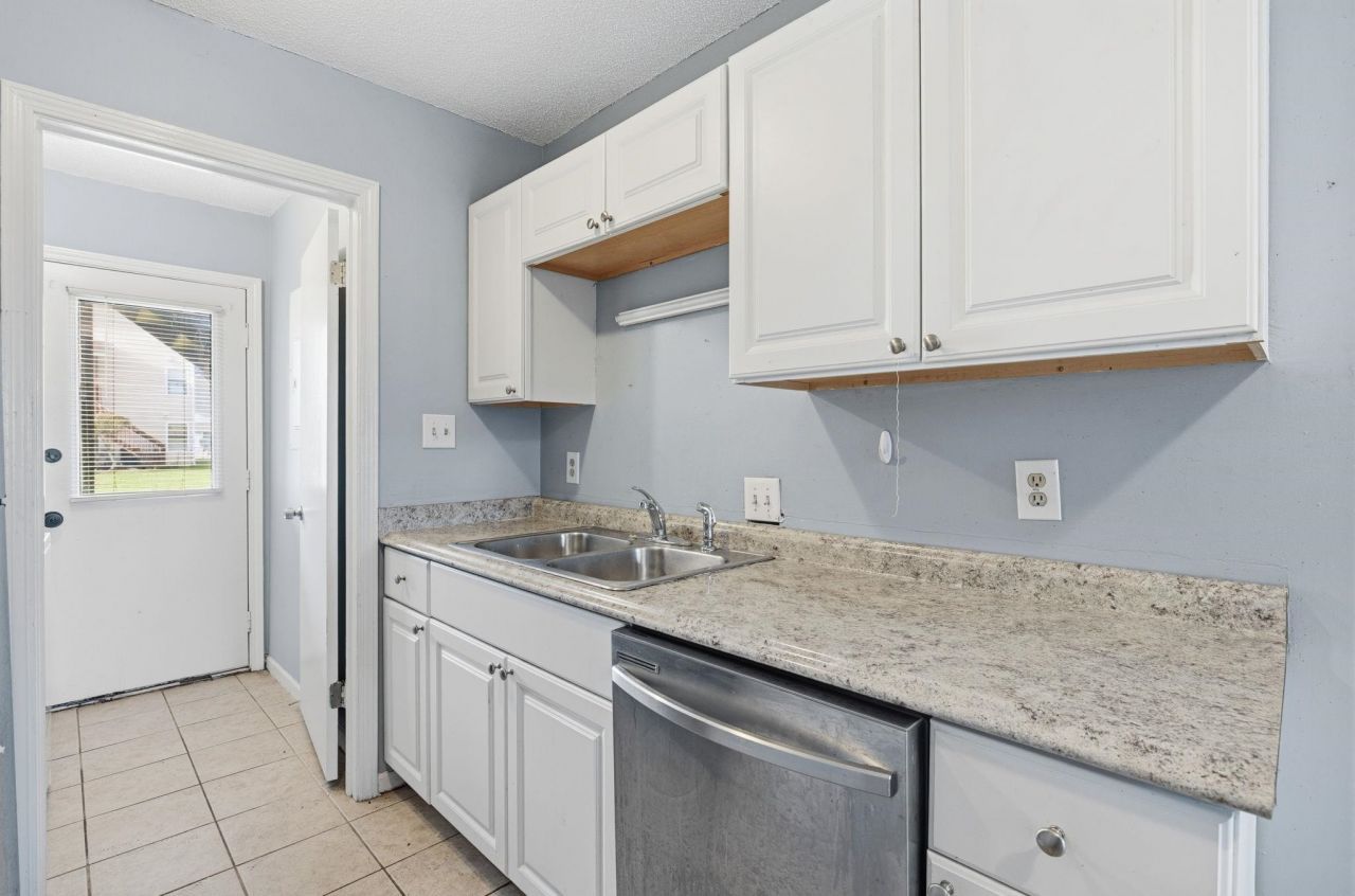 755 Burcale Rd. Photo 13