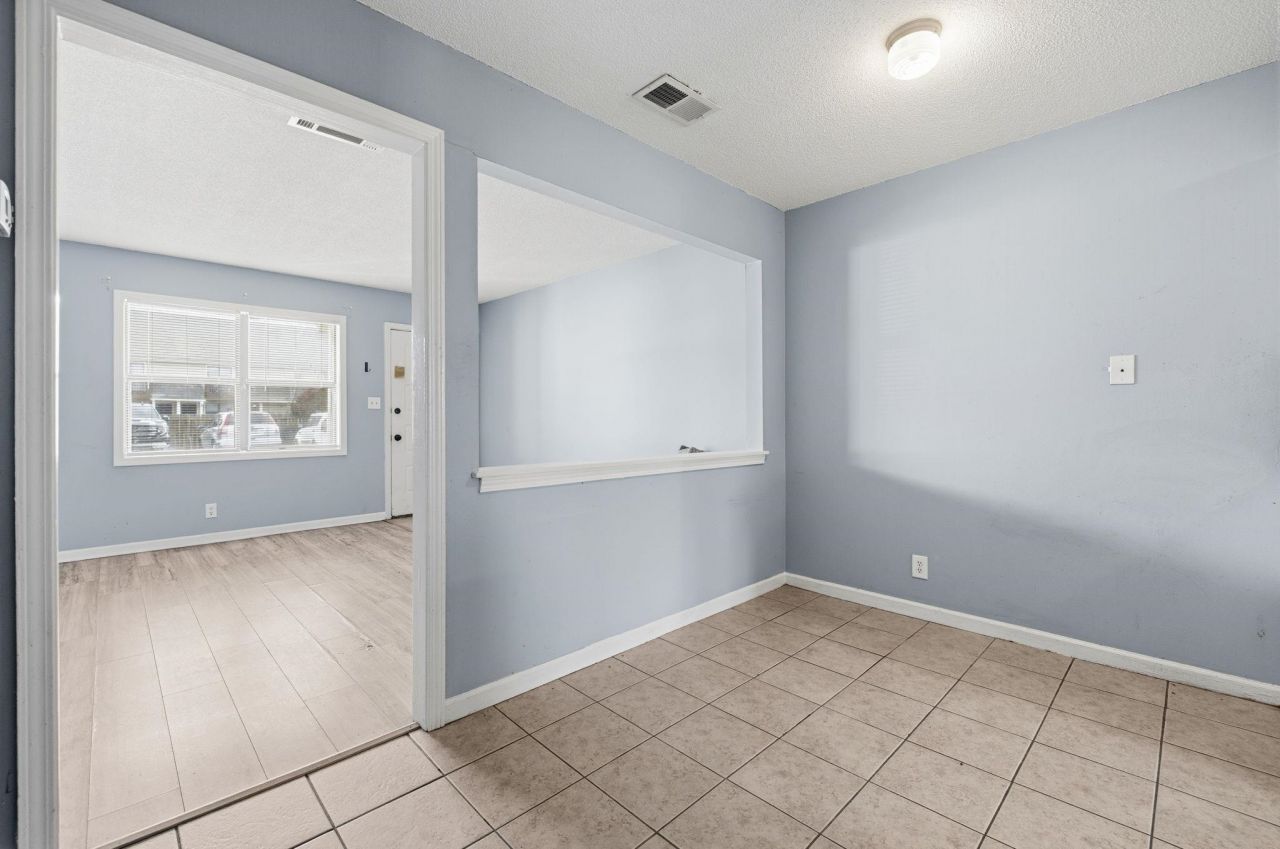 755 Burcale Rd. Photo 15