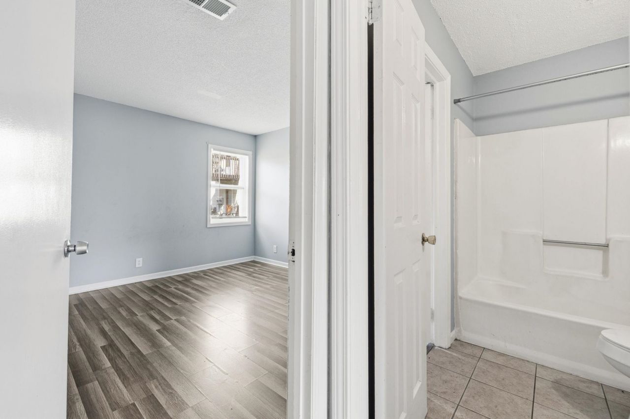 755 Burcale Rd. Photo 17