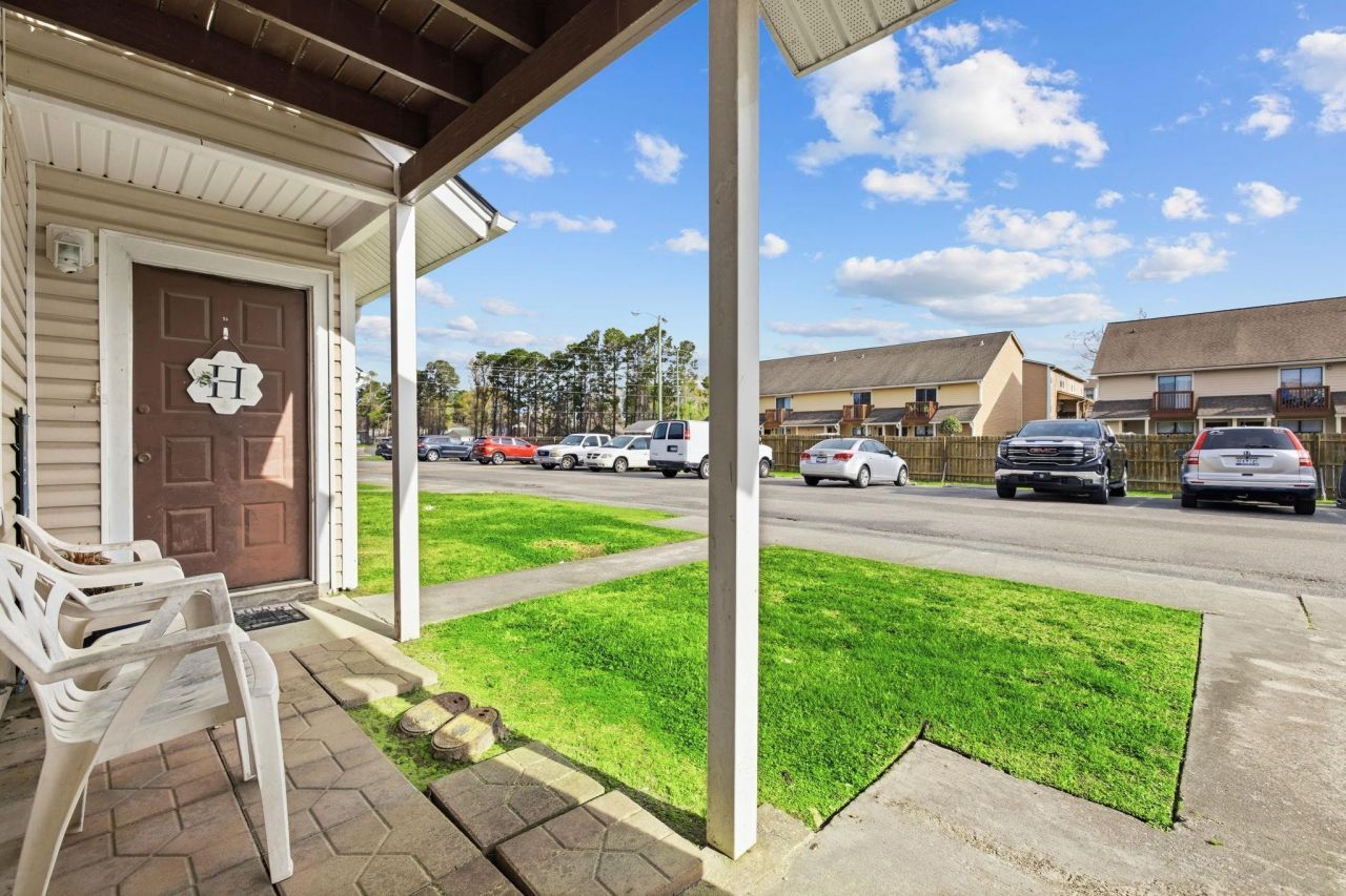 755 Burcale Rd. Photo 21