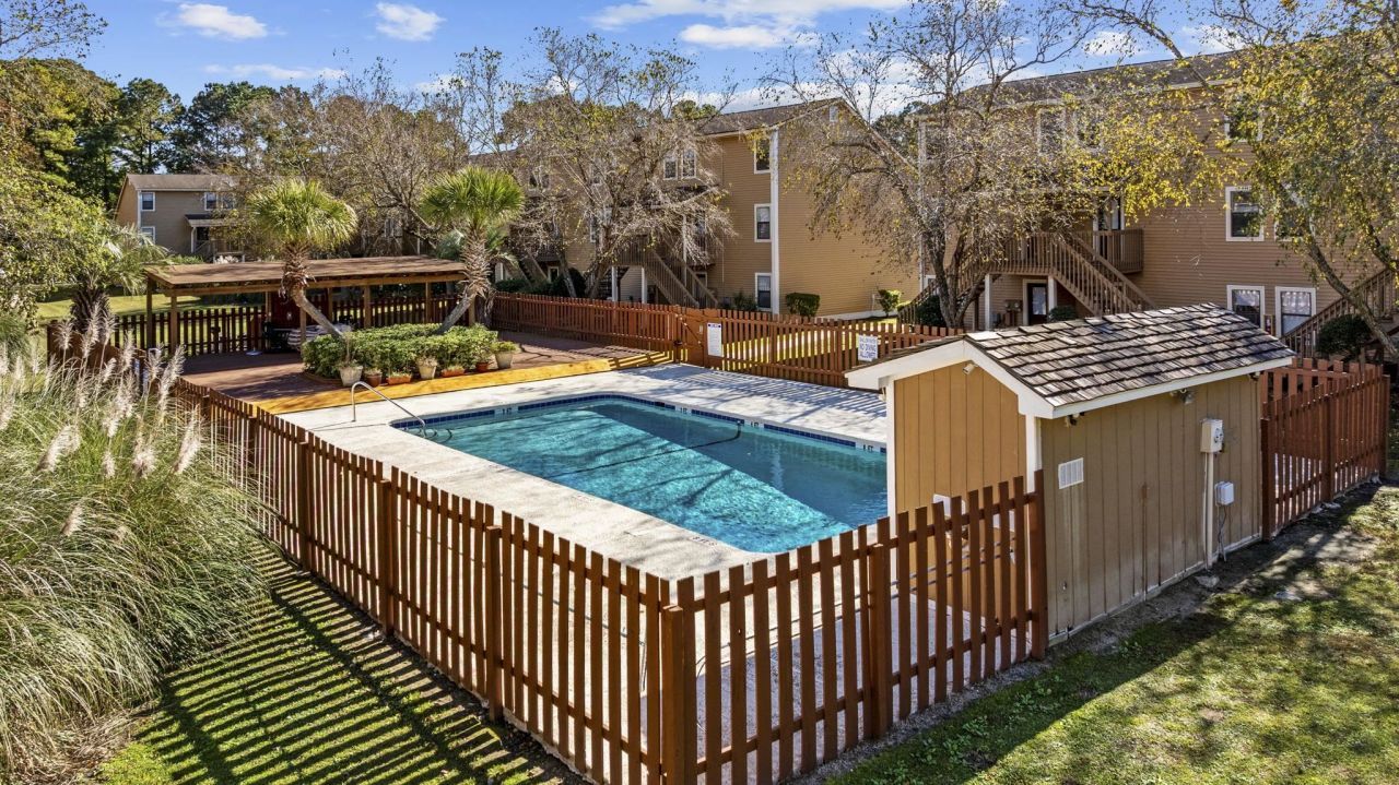 755 Burcale Rd. Photo 27