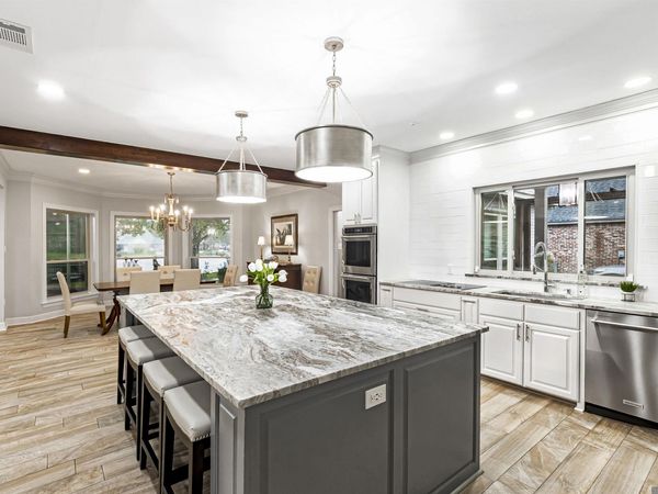 13725 Briarlake Ave, Baton Rouge, LA 70809