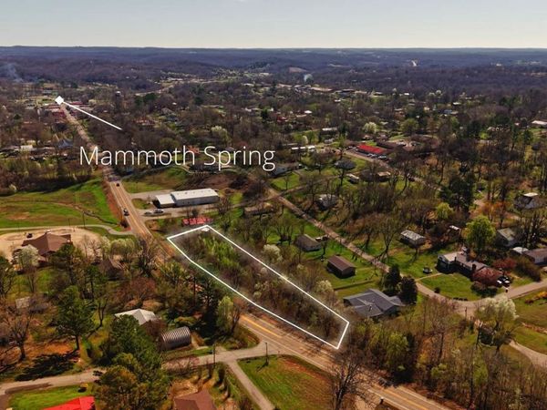 000 Main Street, Mammoth Spring, AR 72554