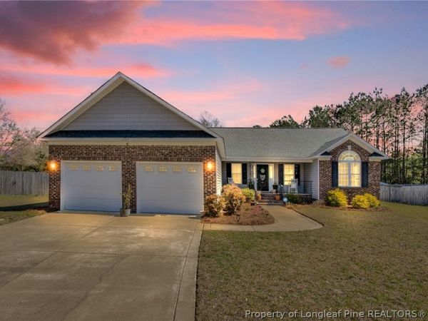 1705 Secretariat Place, Hope Mills, NC 28348