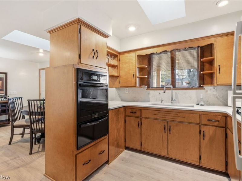 3595 Rolling Ridge Road NE, Canton, OH 44721 Photo 12