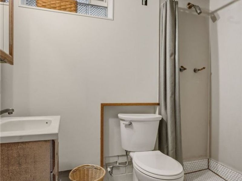 3595 Rolling Ridge Road NE, Canton, OH 44721 Photo 24