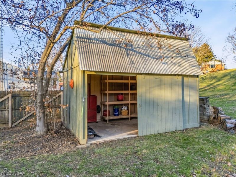 3595 Rolling Ridge Road NE, Canton, OH 44721 Photo 33