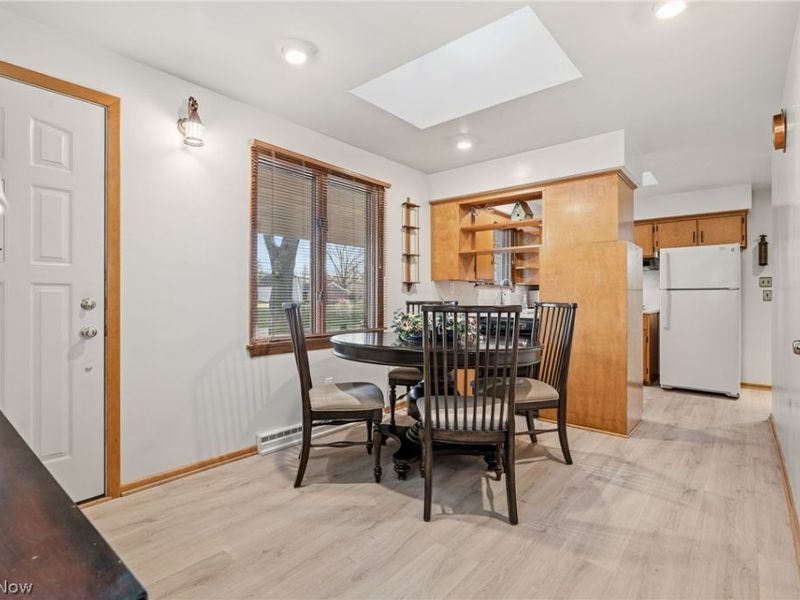 3595 Rolling Ridge Road NE, Canton, OH 44721 Photo 9