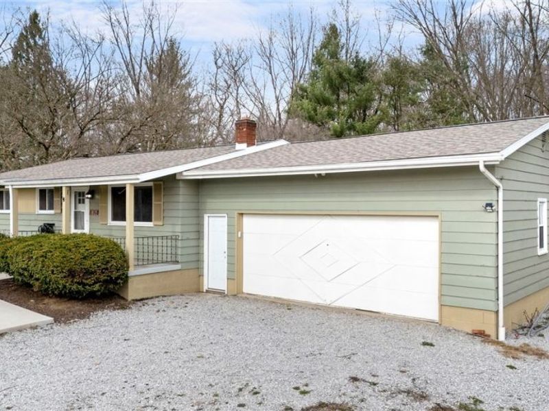 1835 Windham Road, Newton Falls, OH 44444 Photo 1