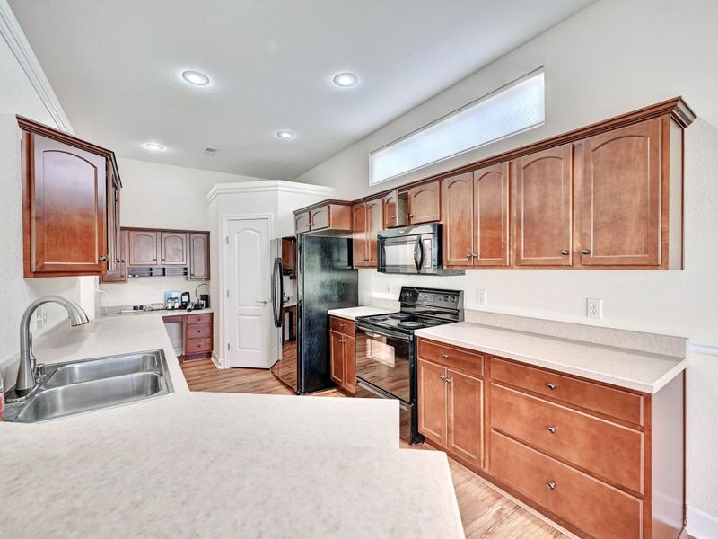 2707 Saint Charles Circle, Union, KY 41091 Photo 8