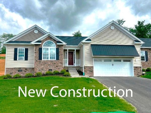 509 Teakwood Lane, Bluefield, WV 24701