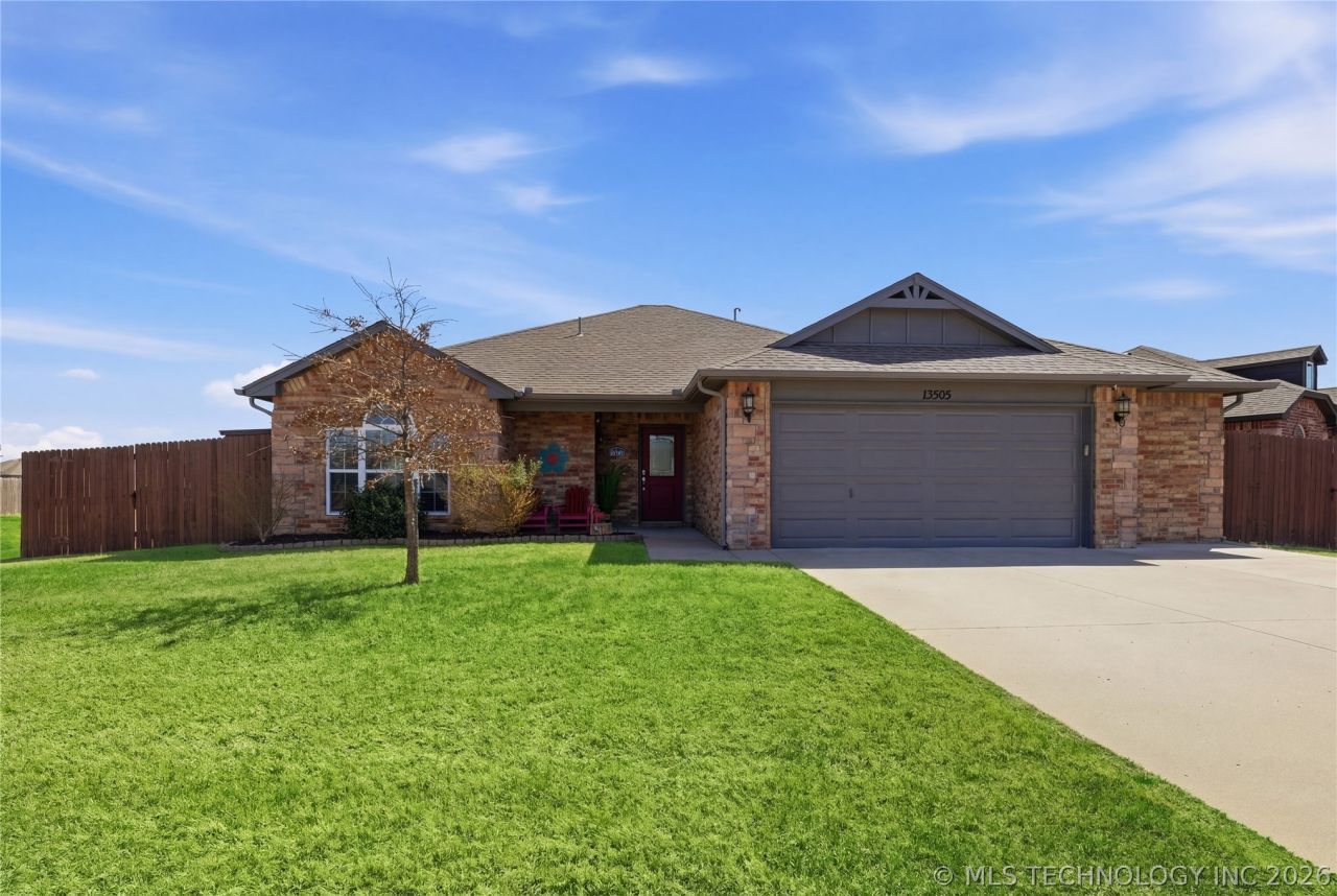 13505 N 130th East Avenue, Collinsville, OK 74021 Main Photo