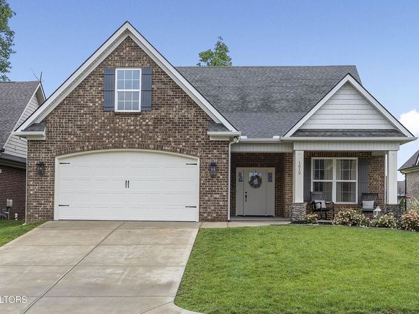 1612 Sugarfield Lane, Knoxville, TN 37932