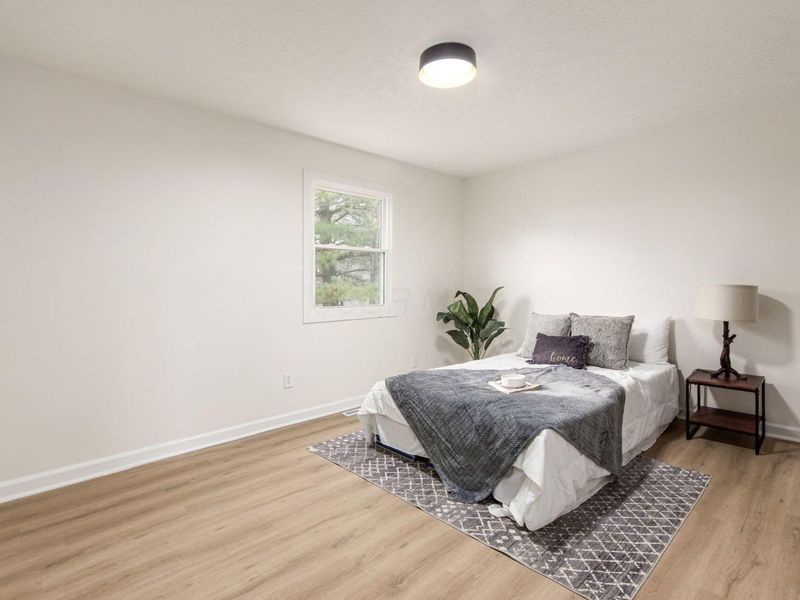 1885 E Choctaw Drive , London, OH 43140 Photo 15