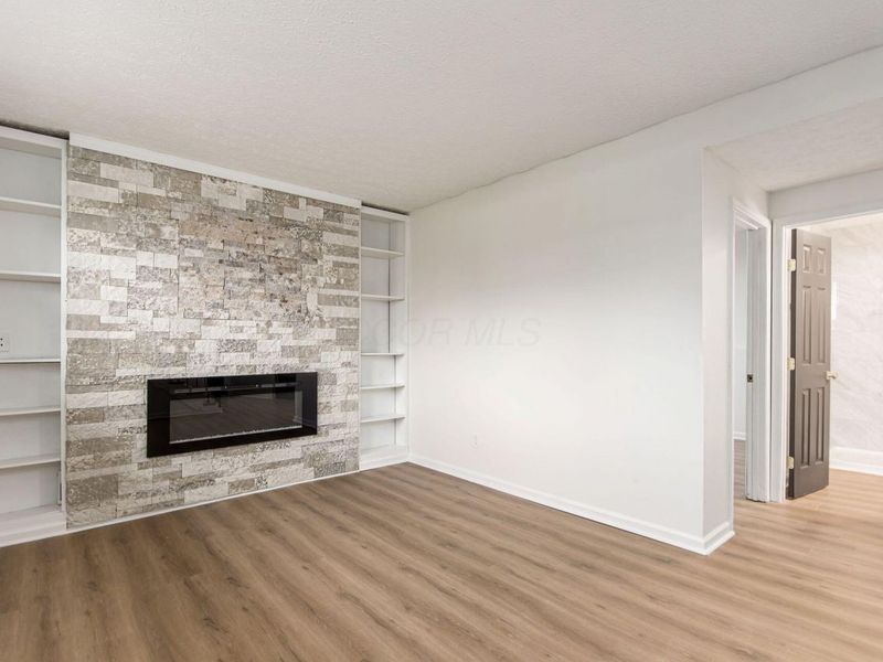 1885 E Choctaw Drive , London, OH 43140 Photo 23